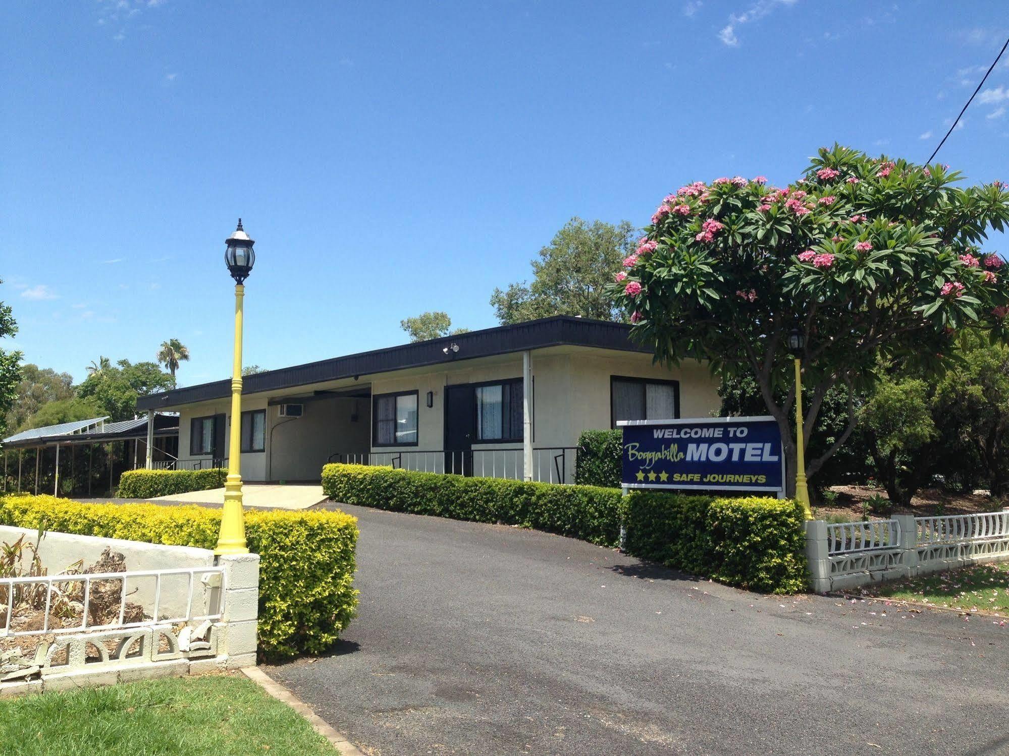 Boggabilla Motel Bagian luar foto
